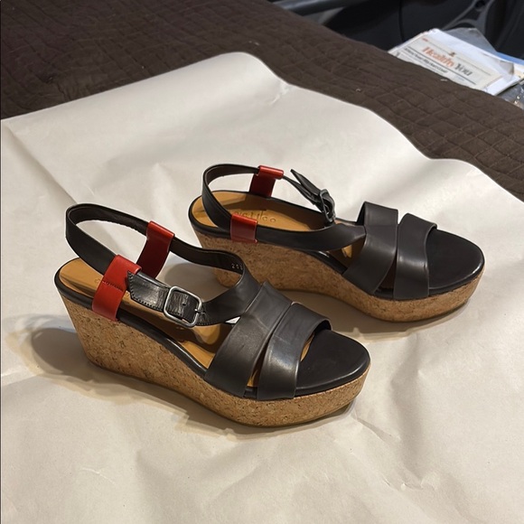 COCLICO Black and Red Wedge Sandals - Picture 1 of 5